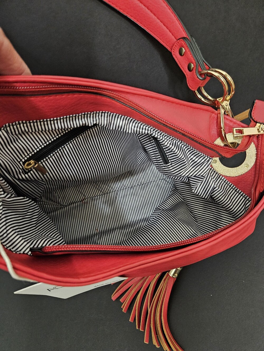 Accent by Sam Edelman red faux leather handbag with gold hardware & tassels NEW - Picture 8 of 10